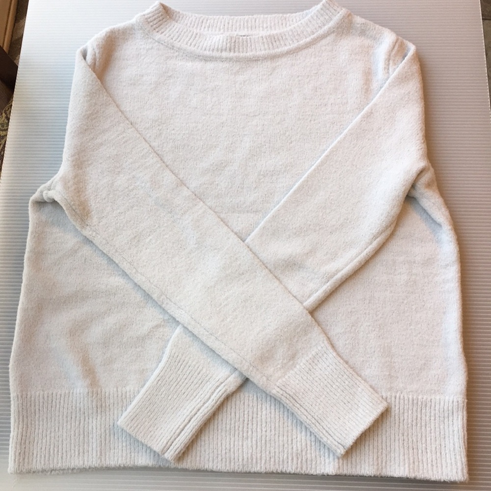 Banana Republic White Sweater